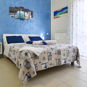 Malo' Rooms